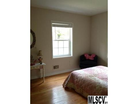 715 2nd Avenue Ne Pl NE, Conover, NC 28613 photo 5