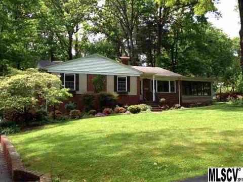 715 2nd Avenue Ne Pl NE, Conover, NC 28613 photo 1