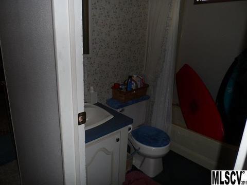 6523 Riverside Dr, Conover, NC 28613 photo 10