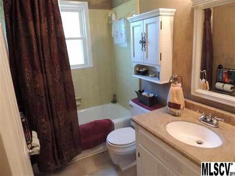 116 10th Ave, Conover, NC 28613 photo 3