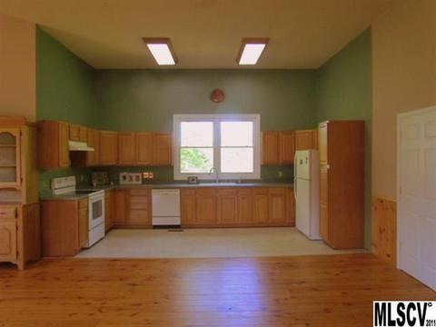 375 Ramie Mitchell Rd, Hiddenite, NC 28636 photo 5