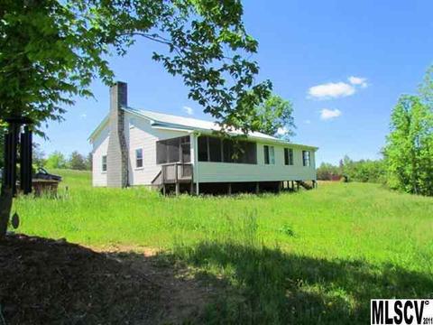 375 Ramie Mitchell Rd, Hiddenite, NC 28636 photo 1
