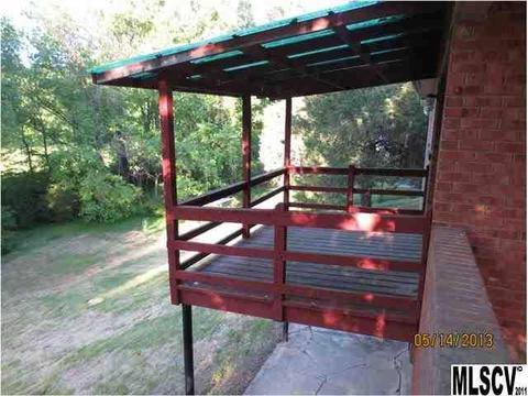 2556 Cedar Valley Dr, Conover, NC 28613 photo 4