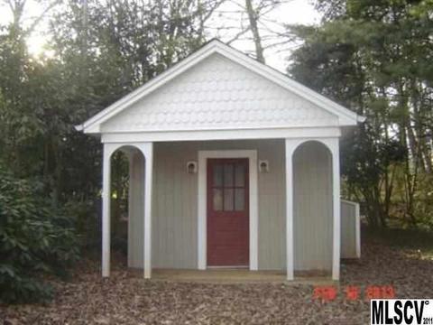 561 3rd St, Hickory, NC 28601 photo 9