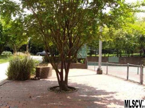 561 3rd St, Hickory, NC 28601 photo 7