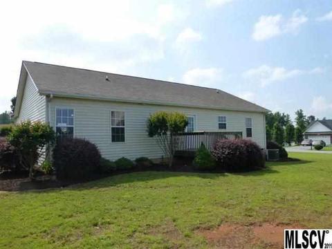 102 Pine Meadows Cir, Hickory, NC 28601 photo 18