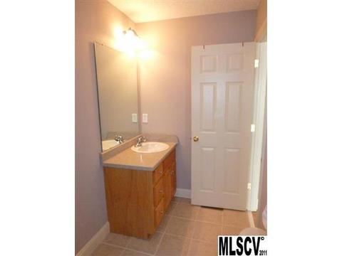102 Pine Meadows Cir, Hickory, NC 28601 photo 11