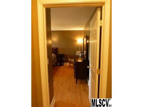 102 Pine Meadows Cir, Hickory, NC 28601 photo 3