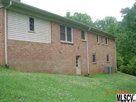 1601 5th St NE, Conover, NC 28613 photo 2