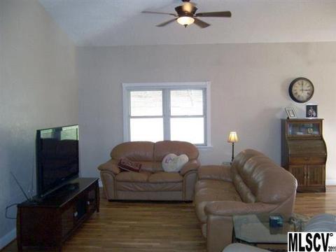 3560 Hillview Dr, Conover, NC 28613 photo 10