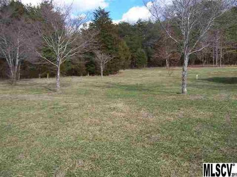 3560 Hillview Dr, Conover, NC 28613 photo 2