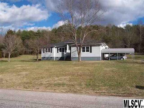 3560 Hillview Dr, Conover, NC 28613 photo 18