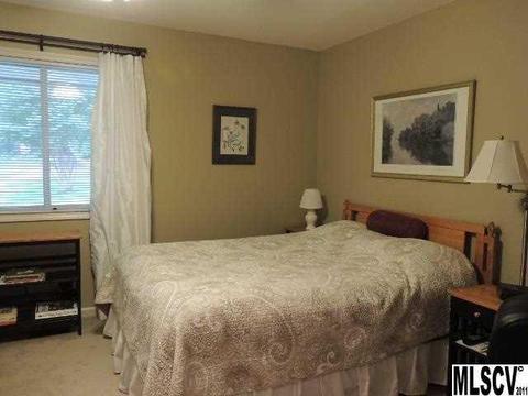 104 8th St, Conover, NC 28613 photo 6