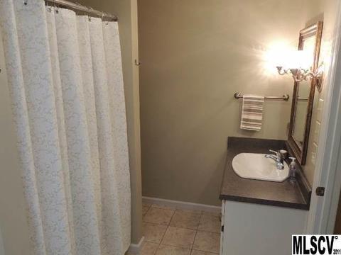 104 8th St, Conover, NC 28613 photo 8