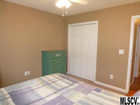 1005 Atherstone St, Conover, NC 28613 photo 14