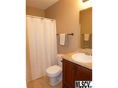 1005 Atherstone St, Conover, NC 28613 photo 10
