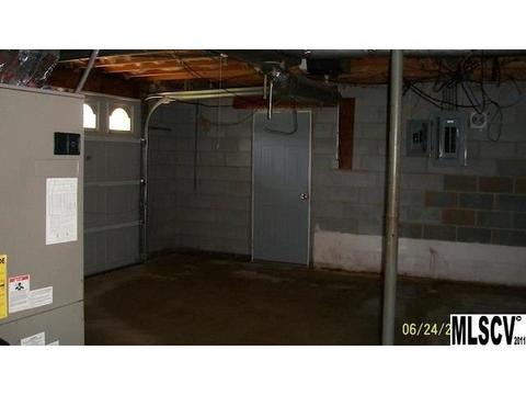 230 Lakeside Loop Ext, Hickory, NC 28601 photo 4