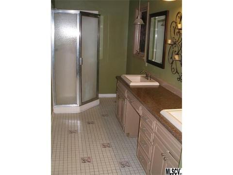 205 6th St, Conover, NC 28613 photo 4
