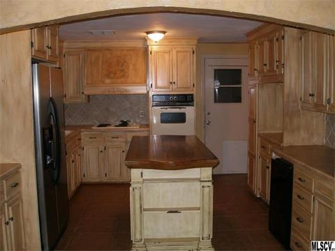205 6th St, Conover, NC 28613 photo 6