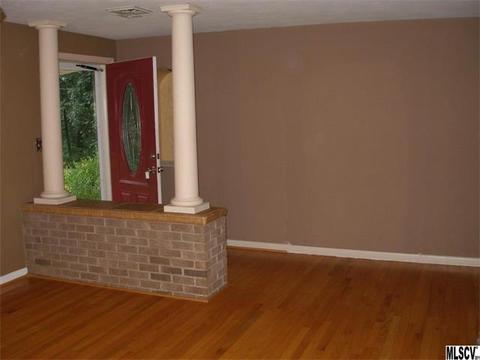 205 6th St, Conover, NC 28613 photo 5