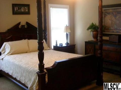 4322 Cottingham Dr, Hickory, NC 28602 photo 4