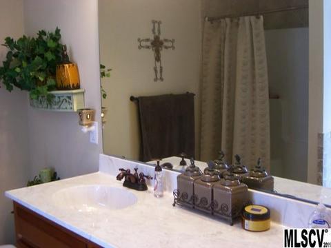 4322 Cottingham Dr, Hickory, NC 28602 photo 6