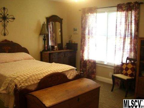 4322 Cottingham Dr, Hickory, NC 28602 photo 8