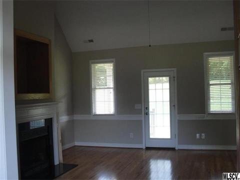 802 4th St, Conover, NC 28613 photo 2