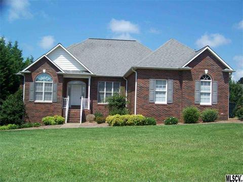 407 9th Ave, Conover, NC 28613 photo 1