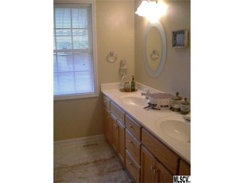 3479 Spring Branch Ct, Conover, NC 28613 photo 6