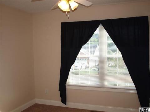1602 Mayfair Dr, Conover, NC 28613 photo 4