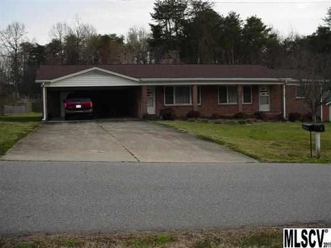306 11th St, Conover, NC 28613 photo 9