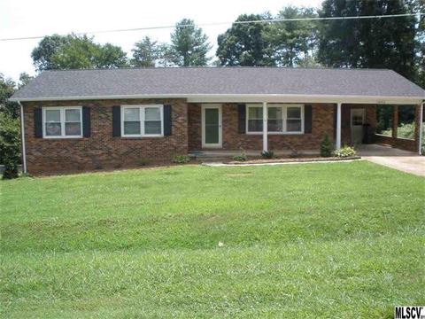 1040 35th Street Ne Pl NE, Conover, NC 28613 photo 1