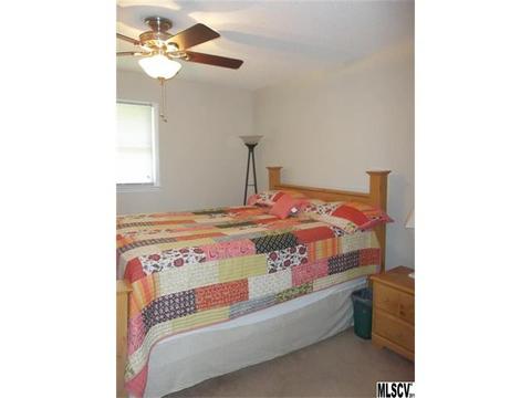 4576 Queens Rd, Hickory, NC 28602 photo 8
