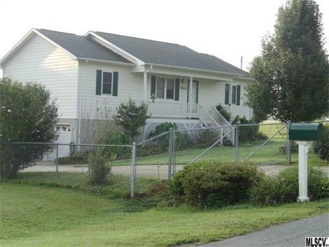 3296 Eberle Way, Hudson, NC 28638 photo 2