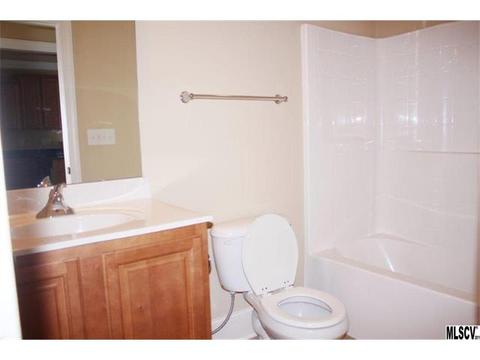 1994 Talbot Ln, Hickory, NC 28602 photo 7