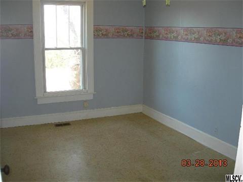 3230 Pine St, Hildebran, NC 28637 photo 8