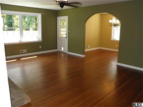 610 2nd Avenue Ne Pl NE, Conover, NC 28613 photo 3