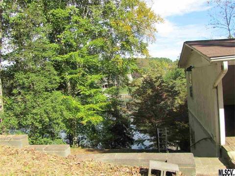 6500 Harbor Ln, Conover, NC 28613 photo 10