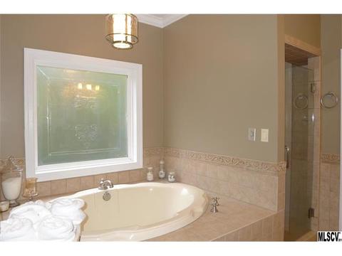 3940 Deer Run Dr, Conover, NC 28613 photo 5