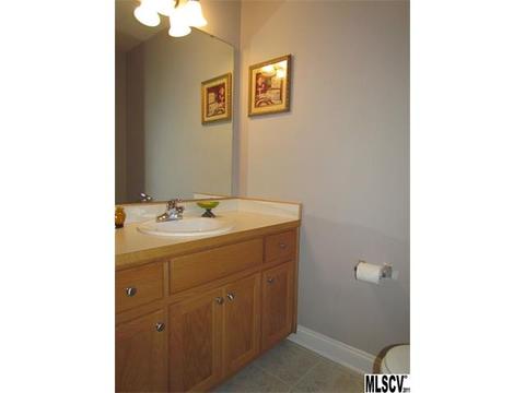222 Pine Meadows Cir, Hickory, NC 28601 photo 9