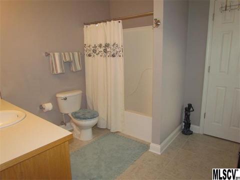 222 Pine Meadows Cir, Hickory, NC 28601 photo 5