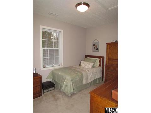 222 Pine Meadows Cir, Hickory, NC 28601 photo 8