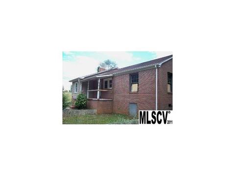 4159 Duff Dr, Hudson, NC 28638 photo 2