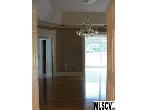 4678 White Eagle Ln, Hickory, NC 28602 photo 3