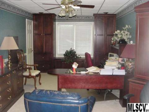 4678 White Eagle Ln, Hickory, NC 28602 photo 15