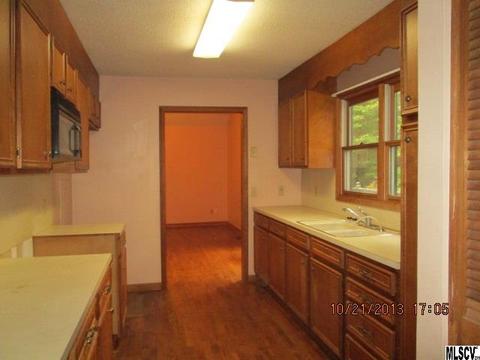 856 Pine Mountain Rd, Hudson, NC 28638 photo 12