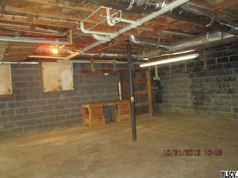 856 Pine Mountain Rd, Hudson, NC 28638 photo 6