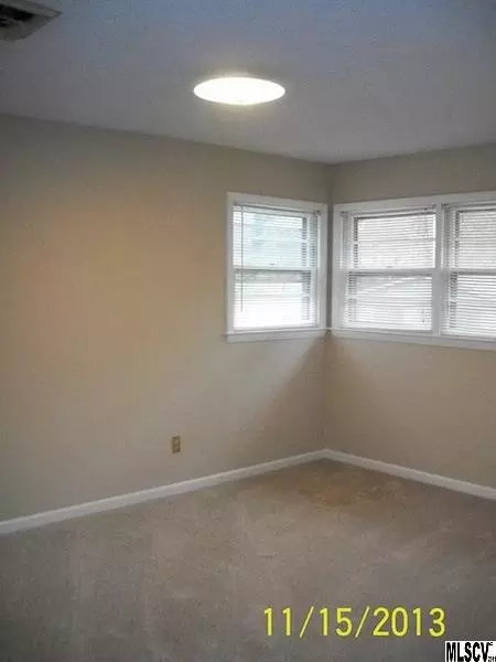 603 2nd Avenue Ne Dr NE, Conover, NC 28613 photo 7