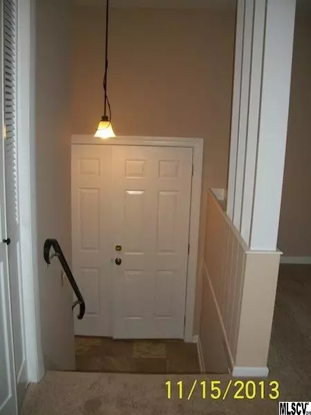 603 2nd Avenue Ne Dr NE, Conover, NC 28613 photo 2